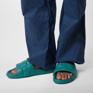 LOUIS VUITTON ウォーターフロントサンダル    Ref：1AAR9D