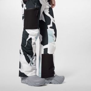 LOUIS VUITTON シャーク サンダル   Ref：1ACEXL