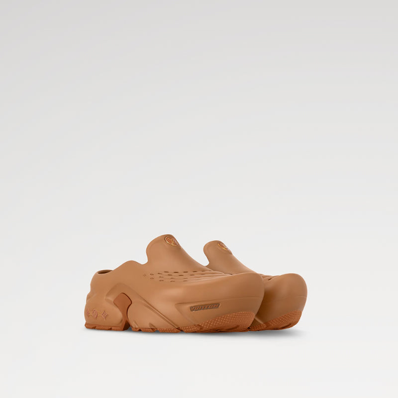 LOUIS VUITTON シャーク サンダル   Ref：1ACEXW