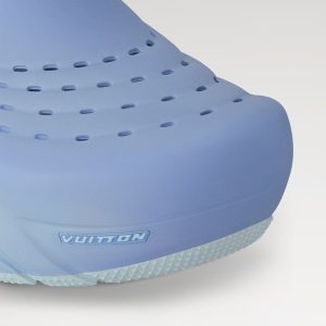 LOUIS VUITTON シャーク サンダル   Ref：1ACQZV