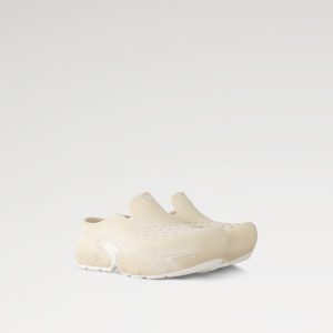 LOUIS VUITTON シャーク サンダル   Ref：1ADGMF