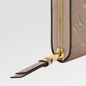 LOUIS VUITTON ジッピー・コインパース Ref:M68696