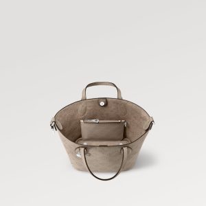 LOUIS VUITTON ブロッサム PM  Ref:M21849