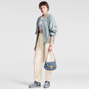 LOUIS VUITTON トレーナー スニーカー   PMRef:1ACFYD