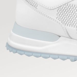 LOUIS VUITTON ランアウェイスニーカー   PMRef:1AANML