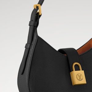 LOUIS VUITTON ロウキー･ショルダーバッグ   Ref:M24611