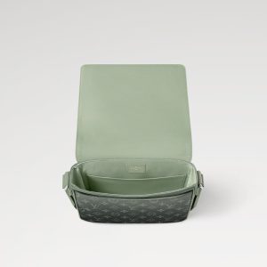 LOUIS VUITTON ディストリクト PM NV3   Ref:M11593