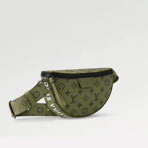 LOUIS VUITTON ムーン・クロスボディRef: M23838