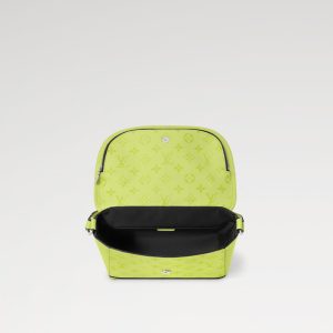 LOUIS VUITTON   パルス･メッセンジャー   Ref：M14079