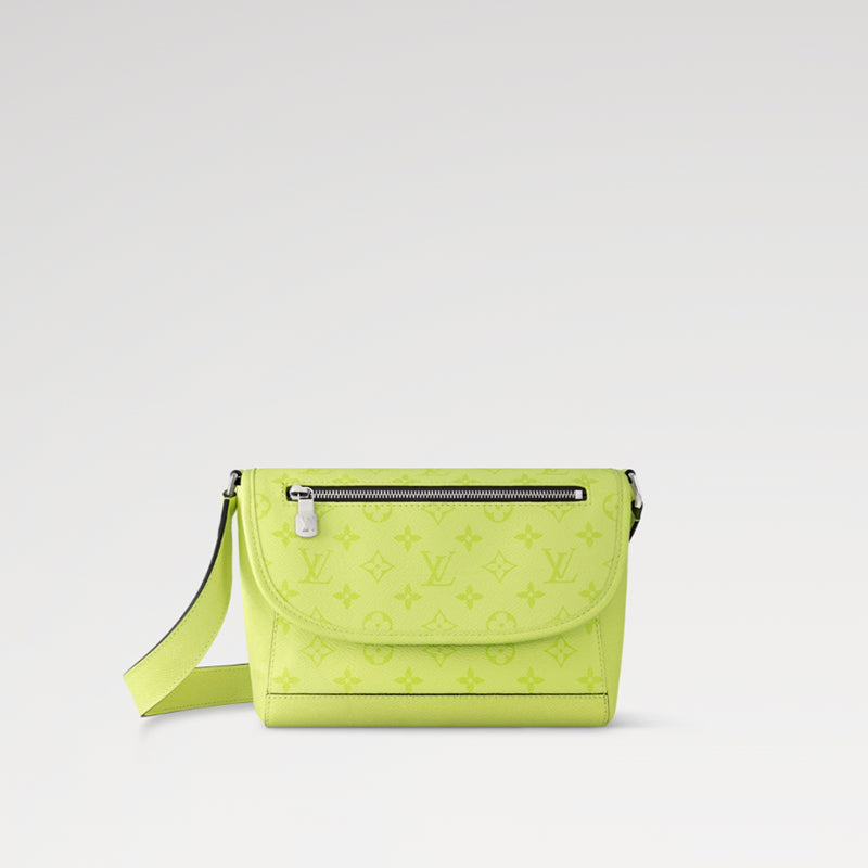 LOUIS VUITTON   パルス･メッセンジャー   Ref：M14079