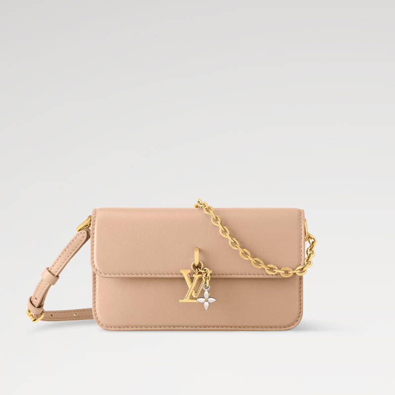 LOUIS VUITTON    ウォレット オン チェーン LOUIS VUITTONブルーム ハンドバッグ   Ref：M14581