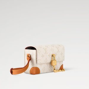 LOUIS VUITTON   スティーマー･ウェアラブル ウォレット   Ref：M14686