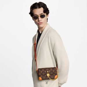 LOUIS VUITTON   スティーマー･ウェアラブル ウォレット   Ref：M14738